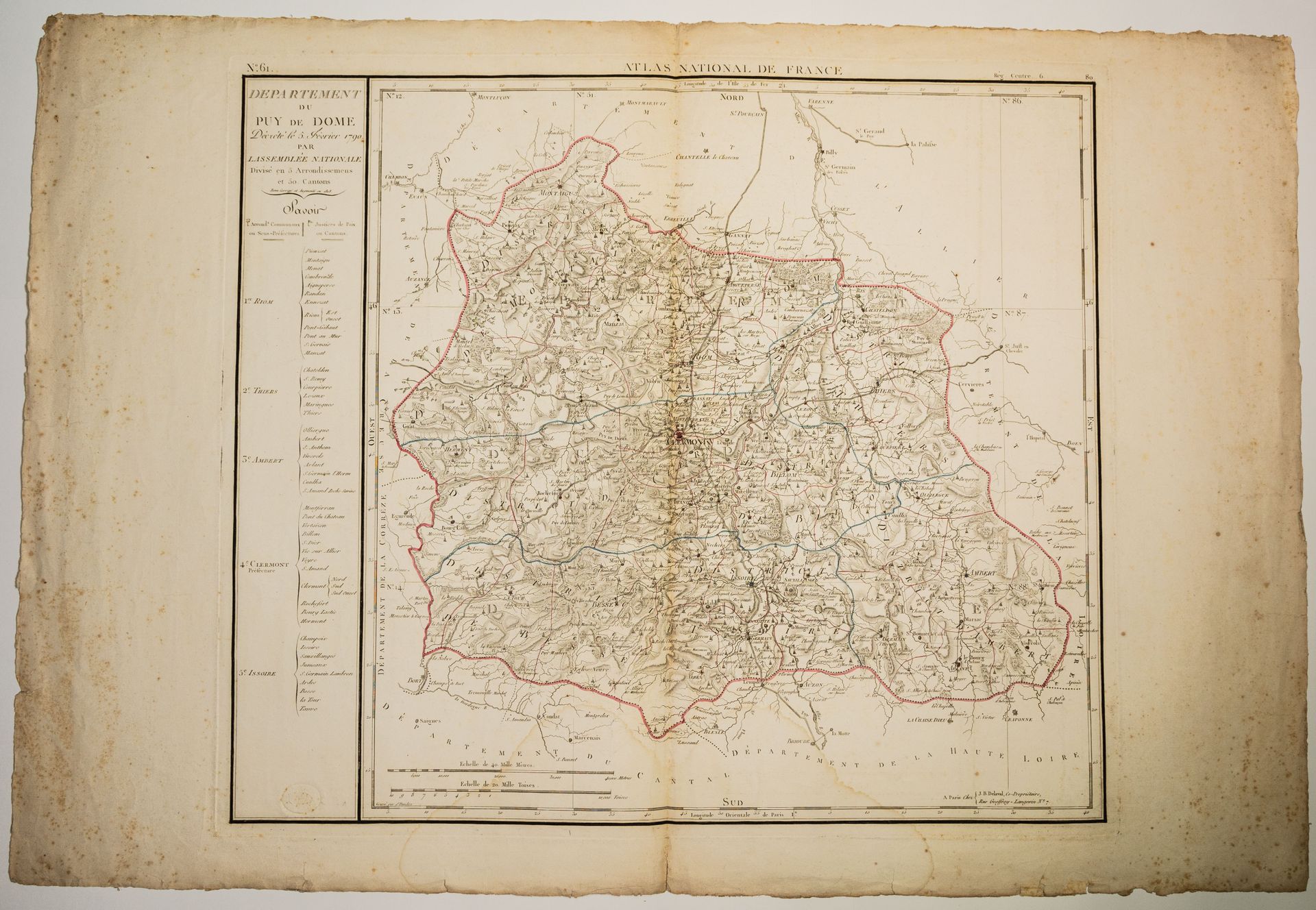 Null 93 - 地图 " PUY-DE-DÔME省于1790年2月5日由国民议会颁布，分为5个区和50个县，即。里昂、梯也尔、安贝尔、克莱蒙和伊索尔。法国国&hellip;