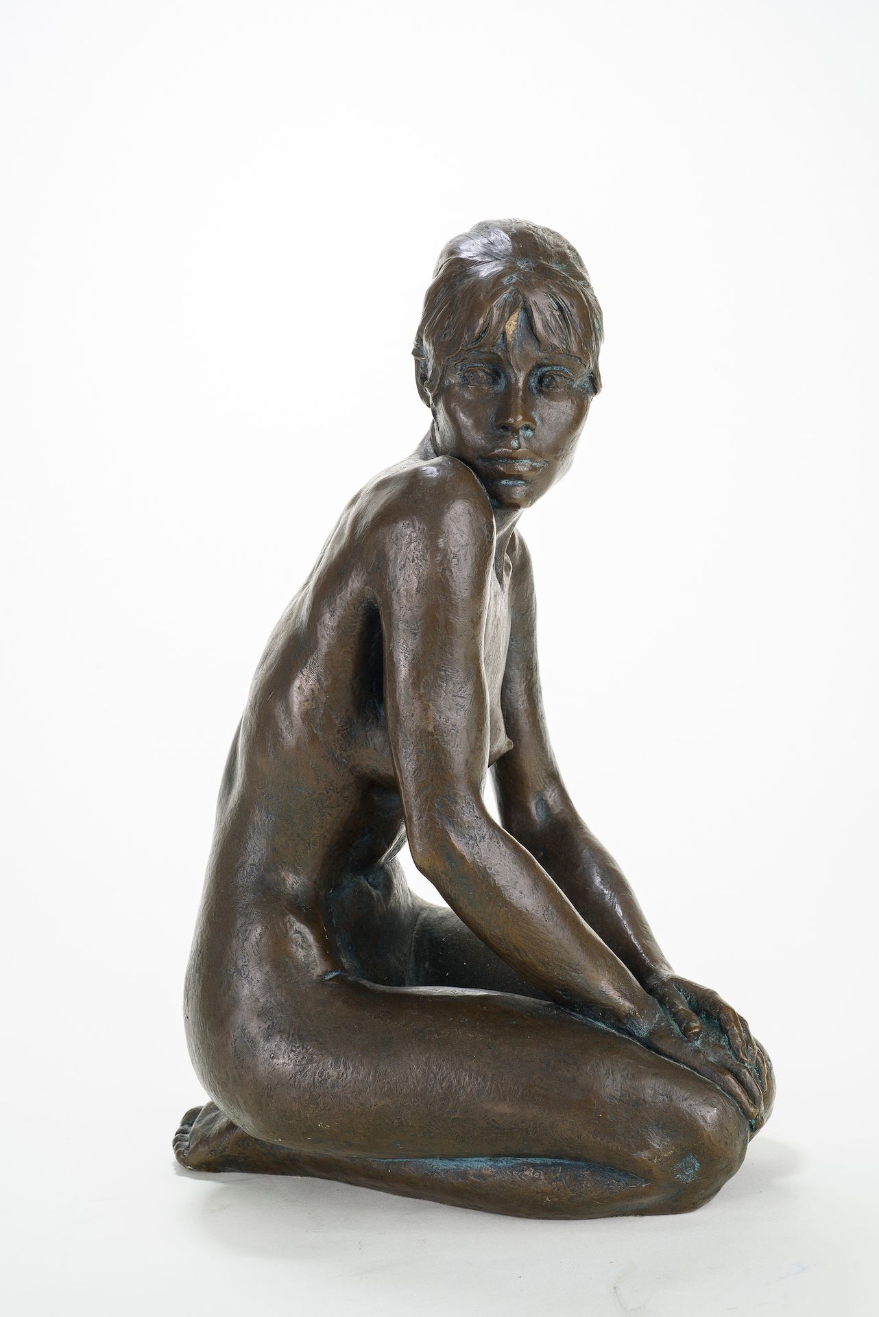 Null 
Femme assise 




Résine patine bronze




Fonte moderne 




Hauteur : 40&hellip;