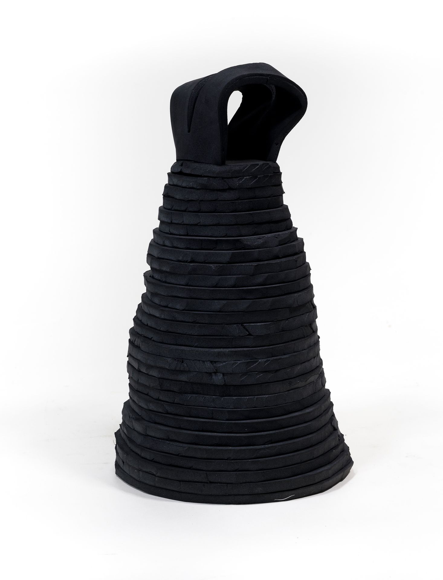 Jean-Antoine HIERRO (ne en 1960) Dress with grey layers, 2008
Neoprene foam scul&hellip;