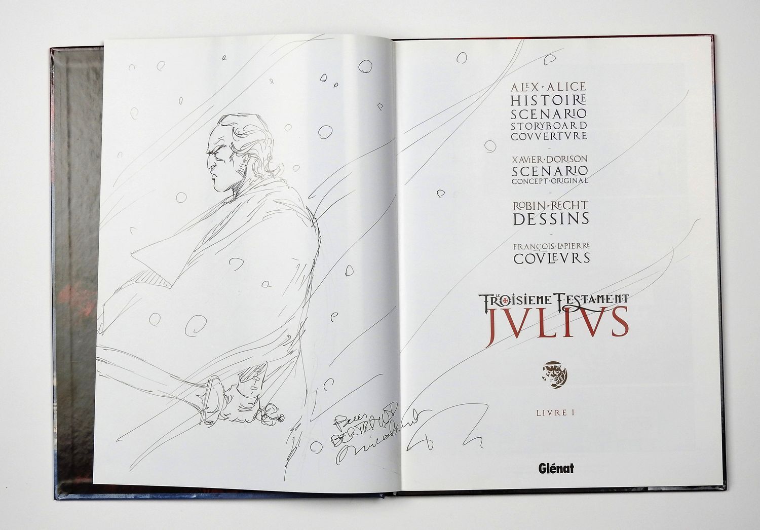Null RECHT Robin

Julius

Volume 1 in first edition with drawing of the author

&hellip;
