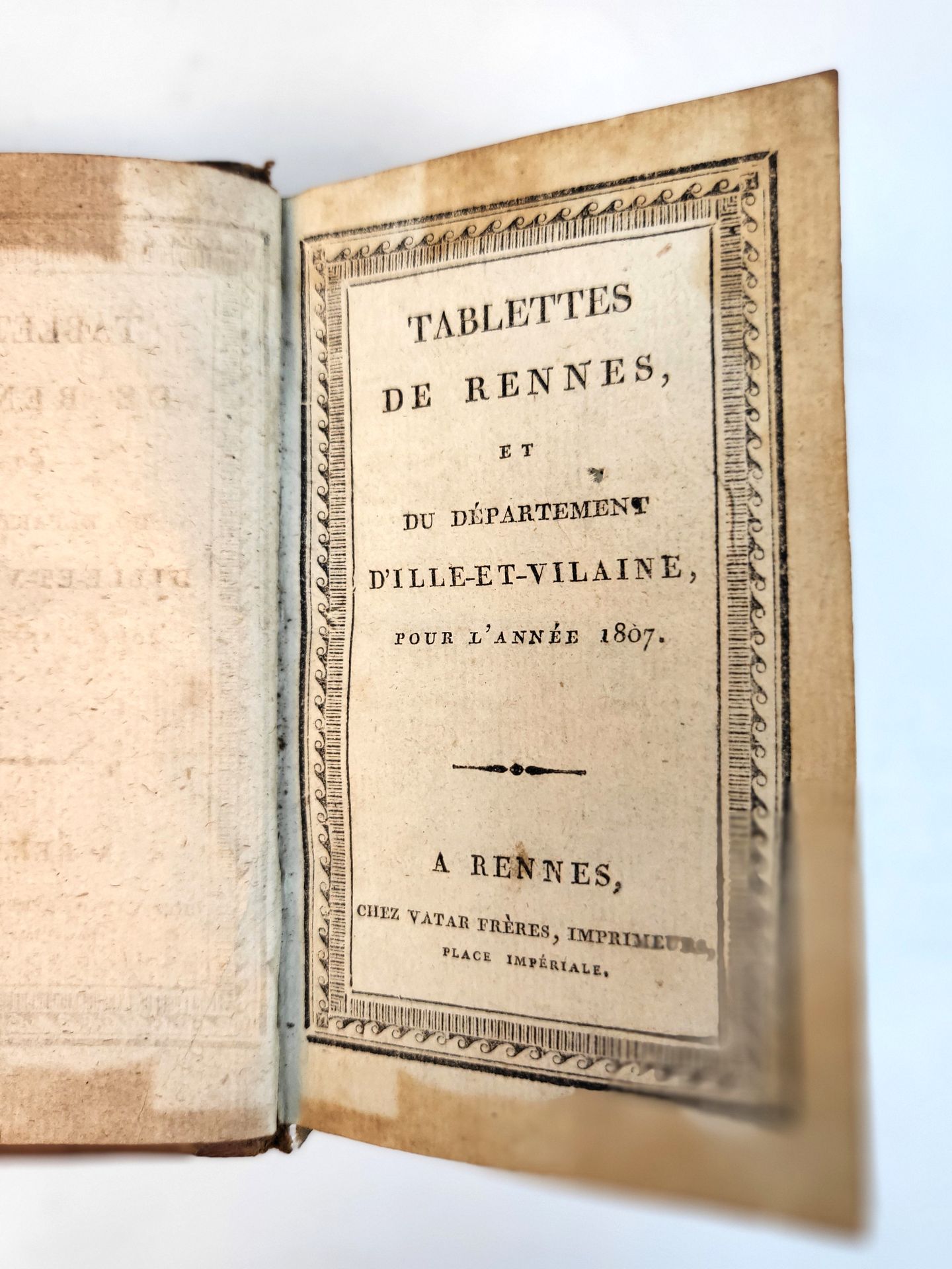 Null RENNES (Ille et Villaine) 1807 – « Tablettes de Rennes et du département d’&hellip;