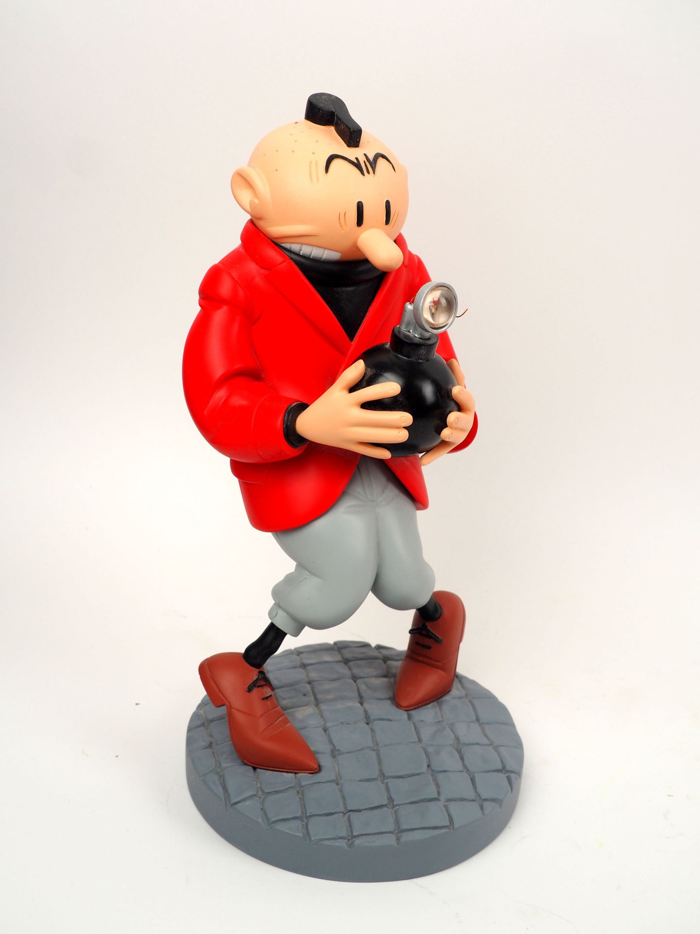 Null CHALAND
Bob Fish with a bomb
Figurine made by St Emett, limited edition of &hellip;