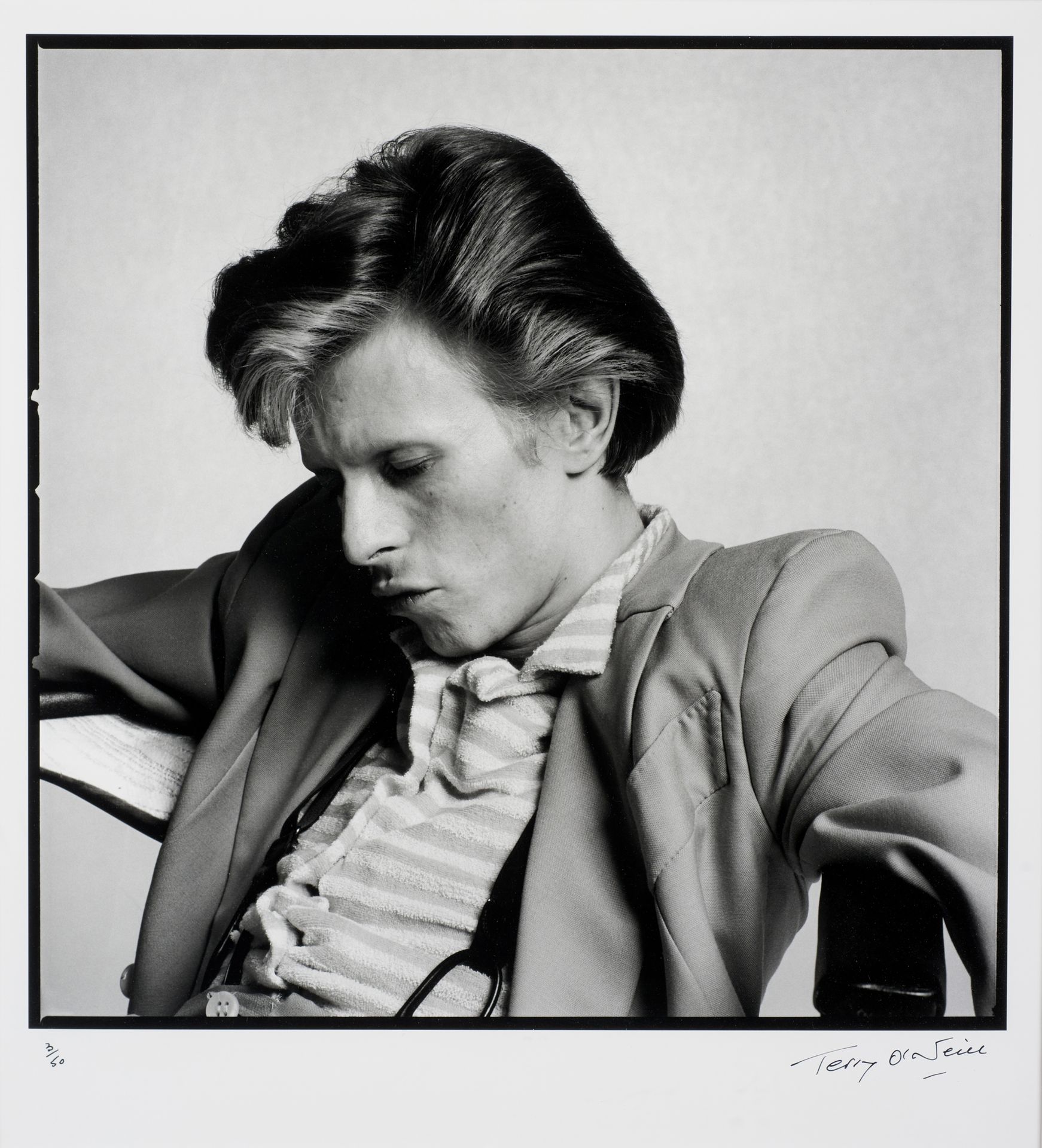 Terry O'NEILL (1938-2019) David Bowie (série The Yellow Mustard Suit, Los Angele&hellip;
