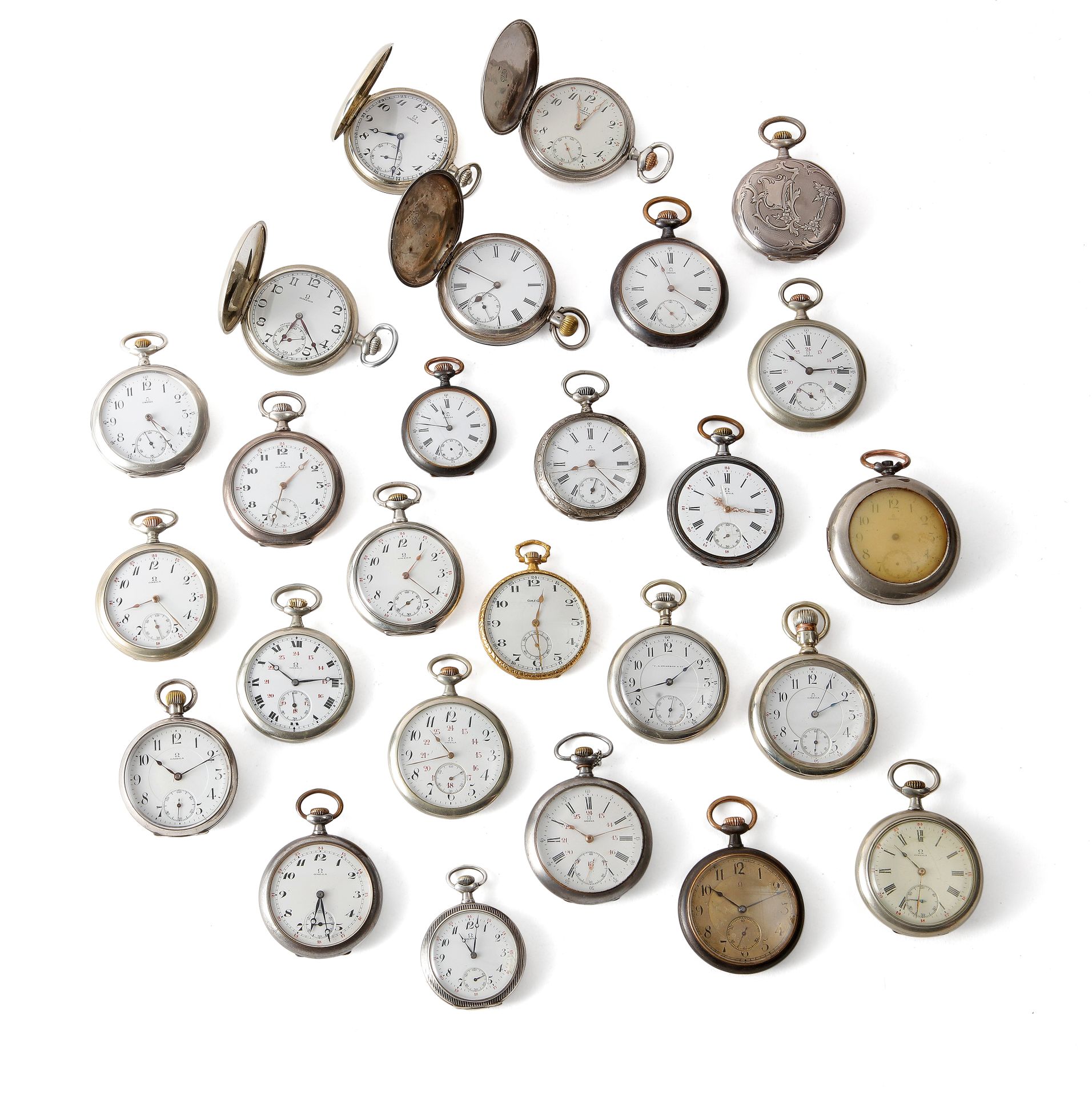 Null A lot of 26 metal and silver pocket watches, mostly Omega, all with round c&hellip;