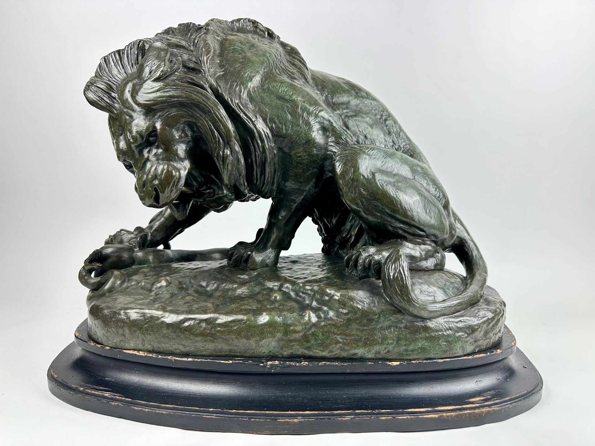 Null Antoine Louis BARYE (1796-1875)
Lion attaquant un serpent
Bronze, patine ve&hellip;