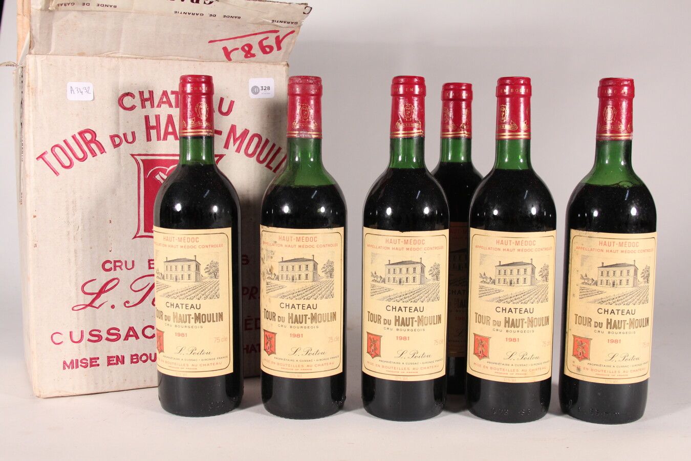 Null 1981 - Château La Tour du Haut Moulin

Haut Médoc - 6 bottles