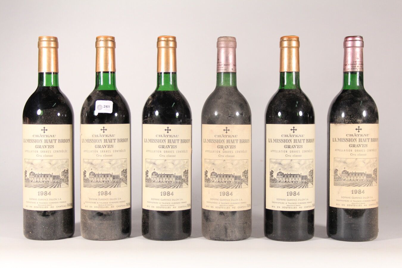 Null 1984年--奥比昂酒庄(Chateau La Mission Haut Brion)

佩萨克-雷奥良红葡萄酒 - 6瓶