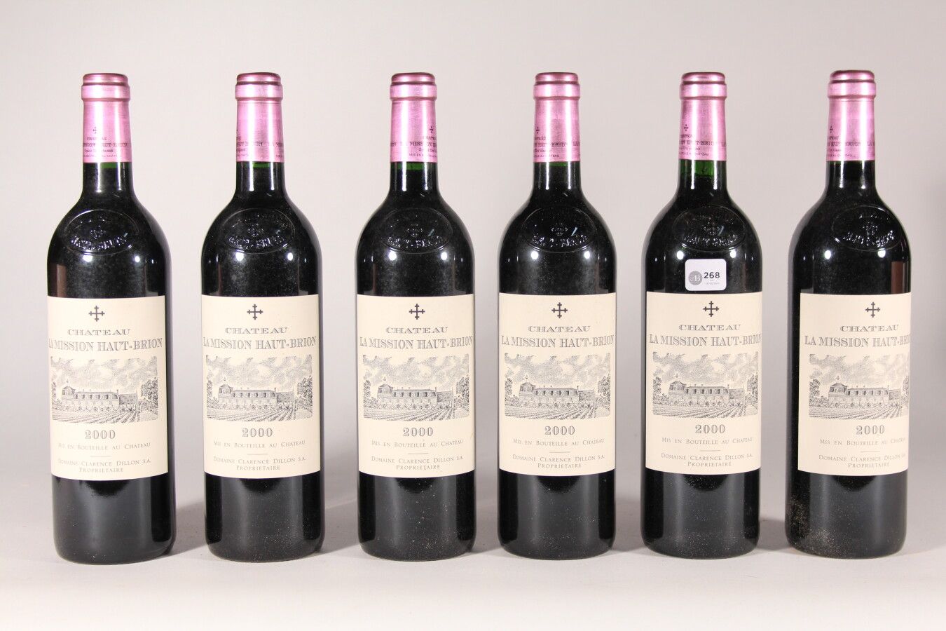 Null 2000年--奥比昂酒庄(Chateau La Mission Haut Brion)

佩萨克-雷奥良红葡萄酒 - 6瓶