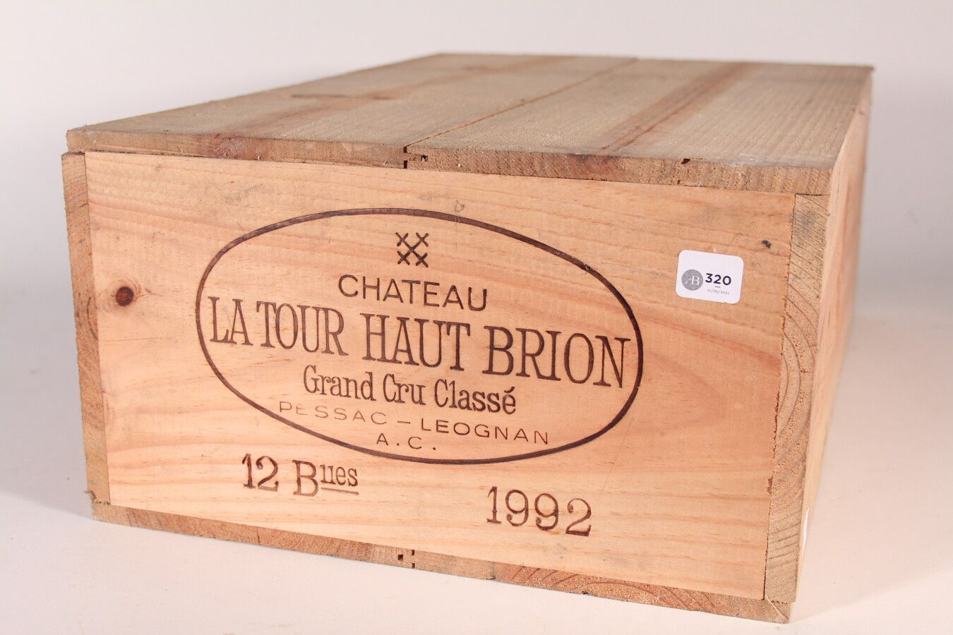 Null 1992 - Château La Tour Haut Brion

Pessac-Léognan - 12 blles