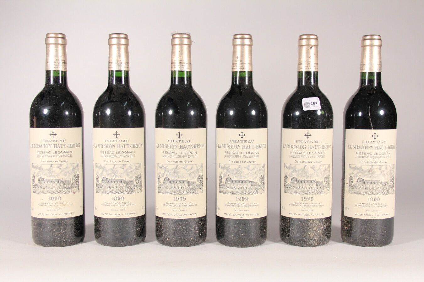 Null 1999年--奥比昂酒庄(Chateau La Mission Haut Brion)

佩萨克-雷奥良红葡萄酒 - 6瓶