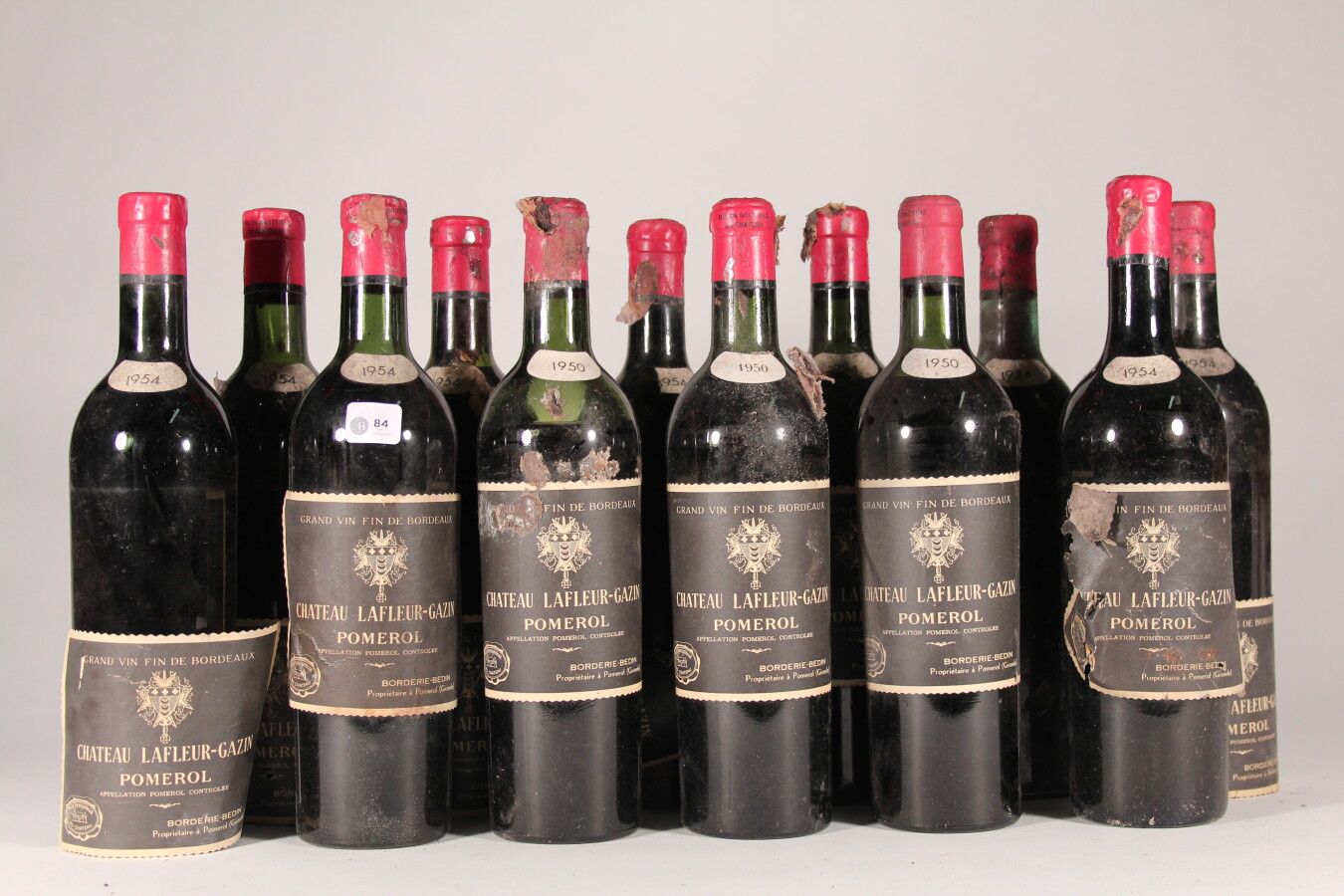 Null 1954 - Château La Fleur Gazin

Pomerol - 9 bottles (2 without labels)

1950&hellip;