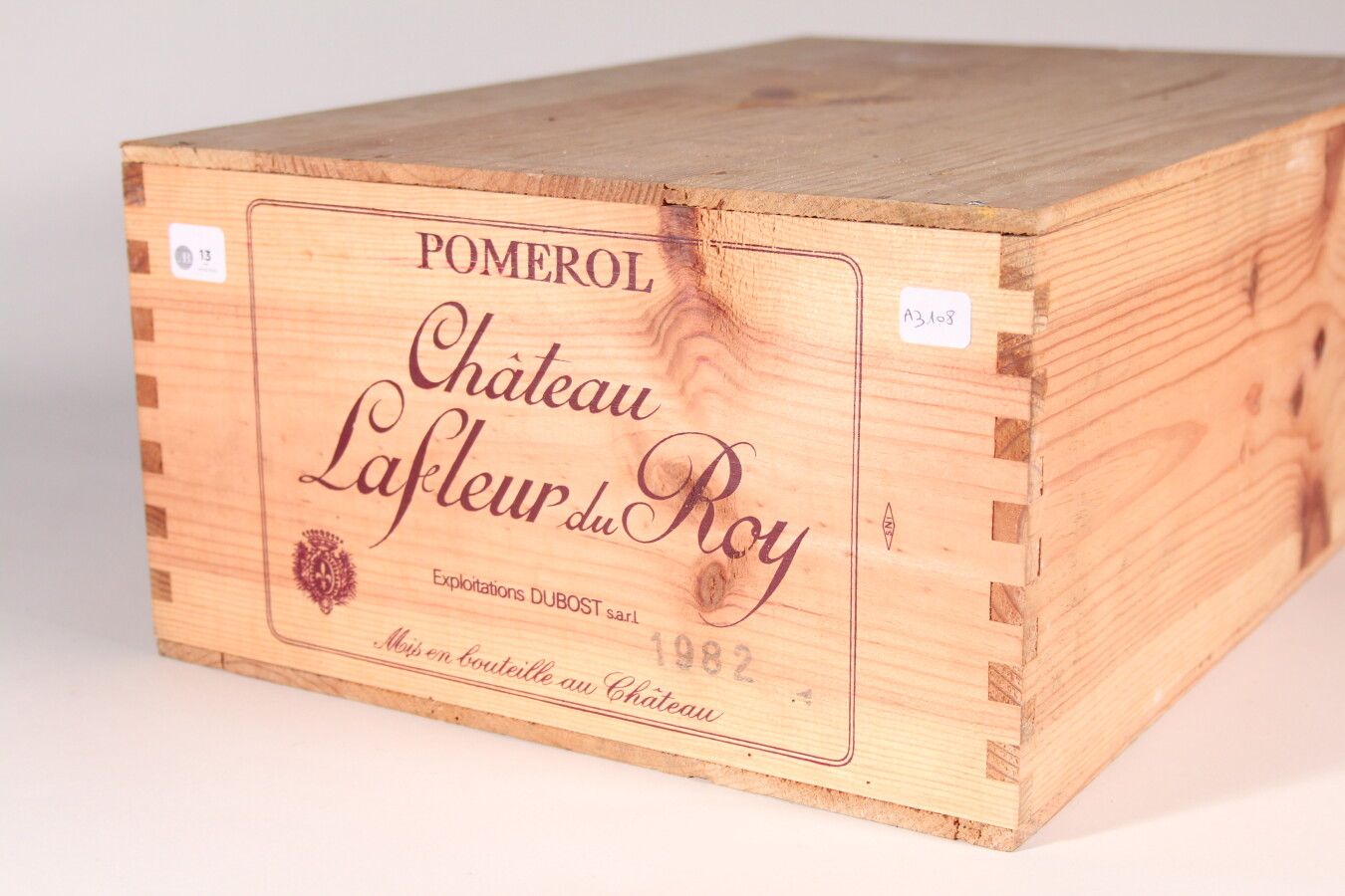 Null 1982 - Château La Fleur du Roy

Pomerol rojo - 12 botellas CBO