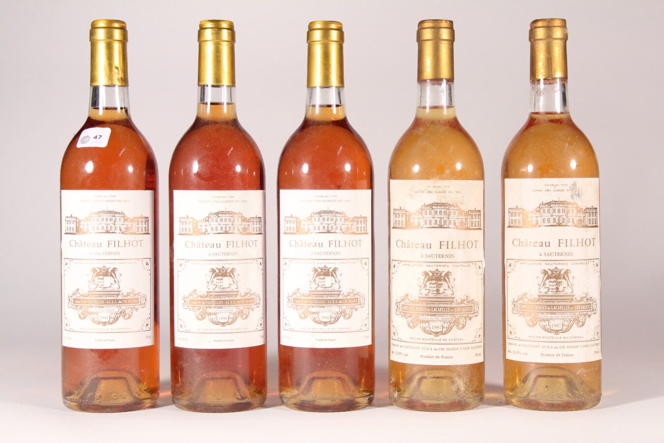 Null 1987 - Château Filhot

Sauternes Blanc - 2 blles 

1994 - Château Filhot

S&hellip;