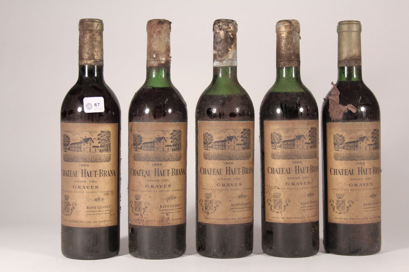 Null 1966 - Château Haut-Brana

Graves "R" - 5 botellas