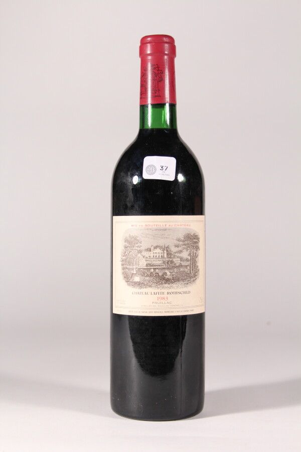 Null 1983 - Château Lafite Rothschild 

Pauillac Rot - 1 Flasche (niedriger Hals&hellip;