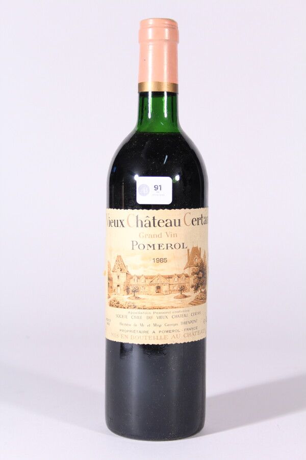 Null 1985 - Vieux Château Certan

Pomerol Rouge - 1 blle