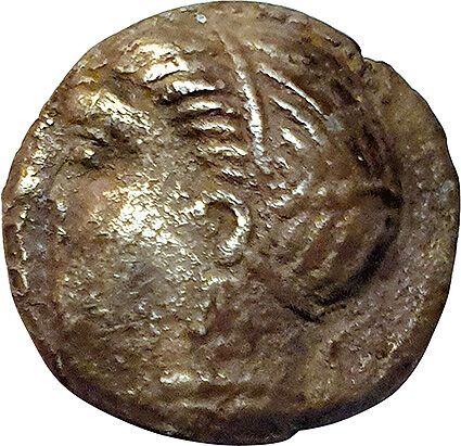 Null 仿效恩波利亚。"Bridiers "的类型。公元前3-2世纪胜利的德拉克马。4,27grs.D.T 3303，罕见。 TB+。