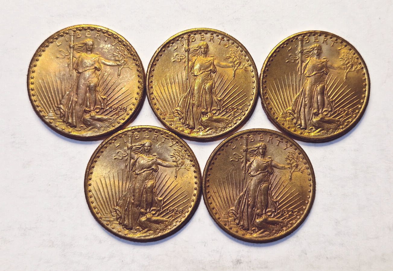 Null USA. 5 Münzen zu 20 Dollars Saint-Gaudens. Verschiedene Daten. SUP

Aus Sic&hellip;