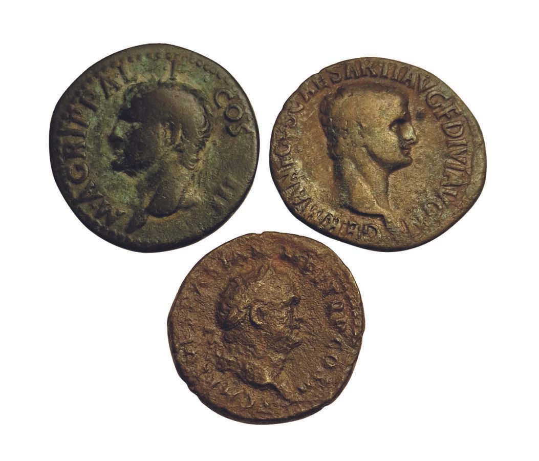 Null Lot de 3 Asses: Agrippa, Germanicus et Titus. TB- et TB