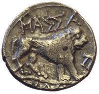 Null Massalia. 1er s. Av. J.C. Drachme légère. Buste d'Artemis à droite. R/ Lion&hellip;