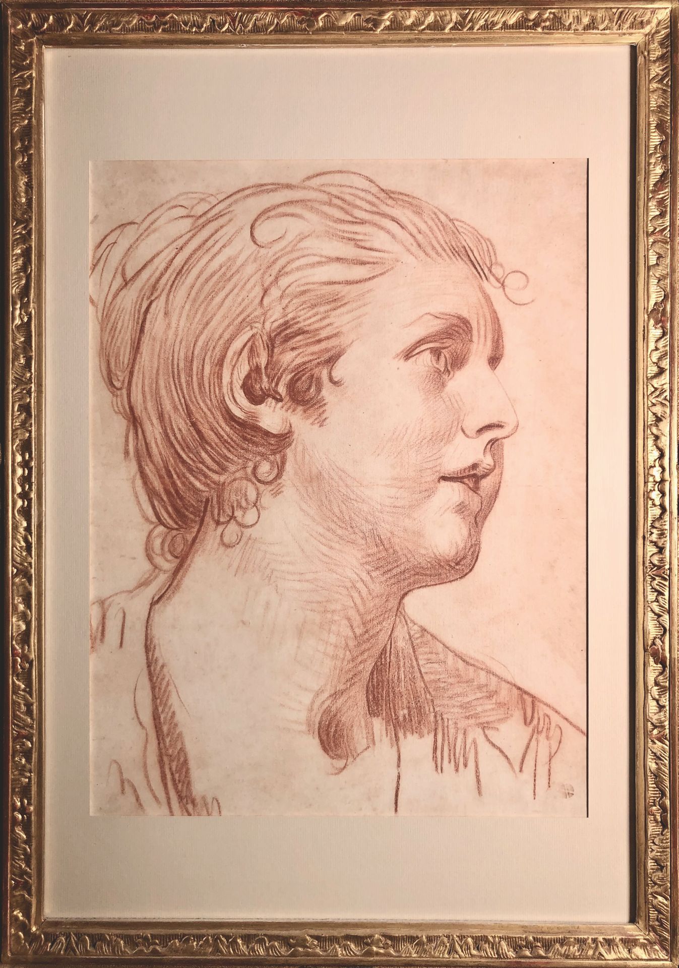 Null 让-巴蒂斯特-格吕泽（追随者）

一个女人的头部轮廓。

珊珊。右下角有盖章的痕迹。

视图：40,5 x 31 cm