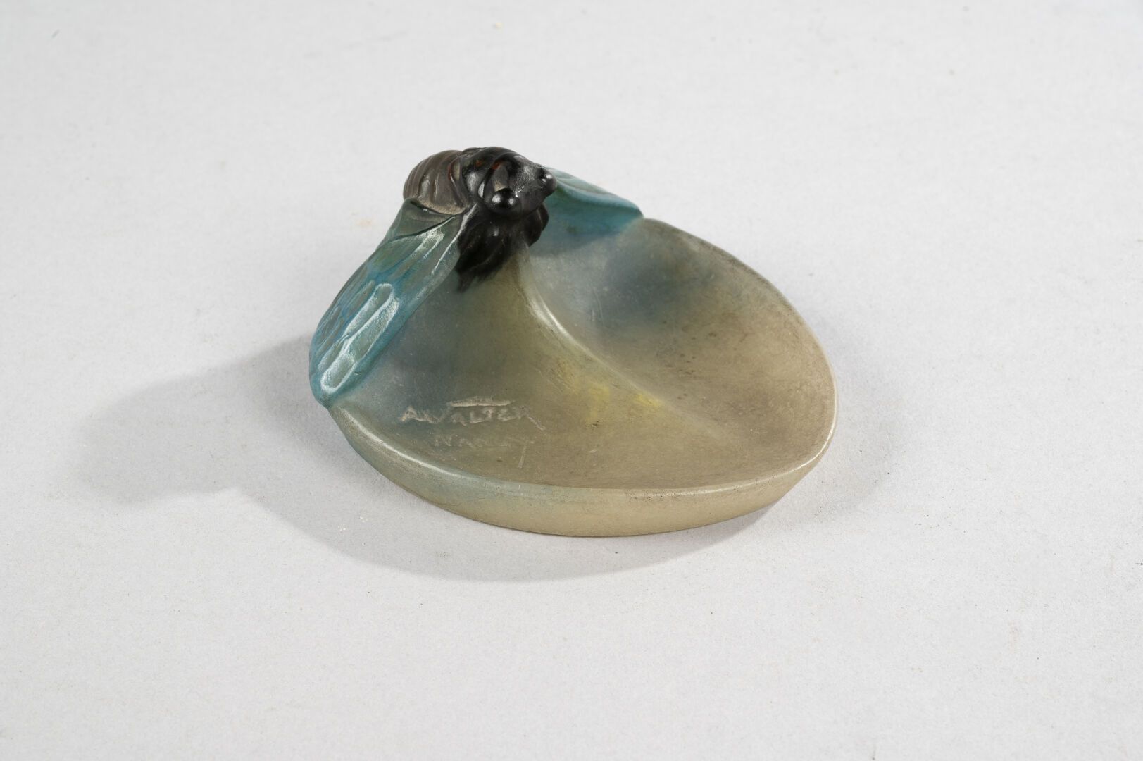 Null Amalric Walter (1870-1959) glassmaker in Nancy & E.罗伊尔（1870-1959） 雕塑家

"飞蛾"&hellip;