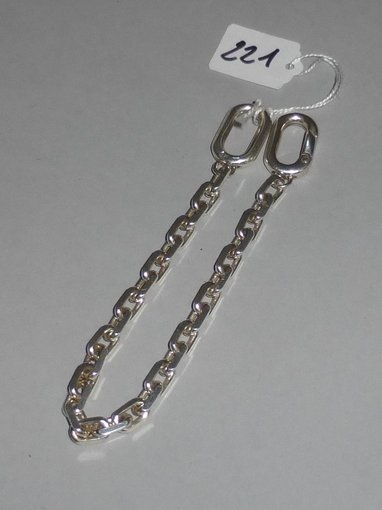 Null CHRISTOFLE - Bracelet en argent. L. 20 cm Poids: 18,6 gr
