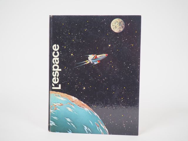 Null Album TRES RARE 1964 par le timbre Tintin "L'espace" 28,5 x 21 cm complet d&hellip;