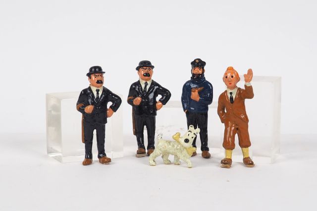 Null 5 figurines en plomb origine inconnue (Tintin,Haddock,Dupont x2,Milou)