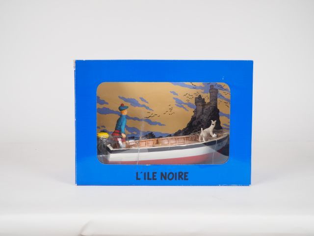 Null Ref 43002 TINTIN Collection DIORAMA Couverture Album"L'ile Noire" Barque à &hellip;