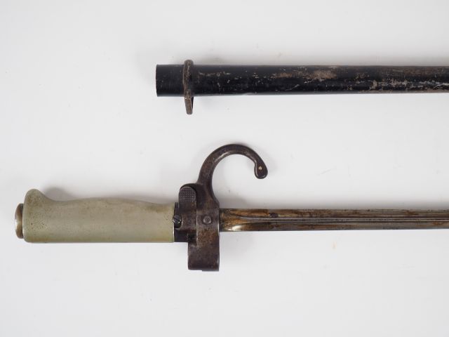 Null Baïonnette réglementaire française modèle 1886/93 pour fusil Lebel. Poignée&hellip;