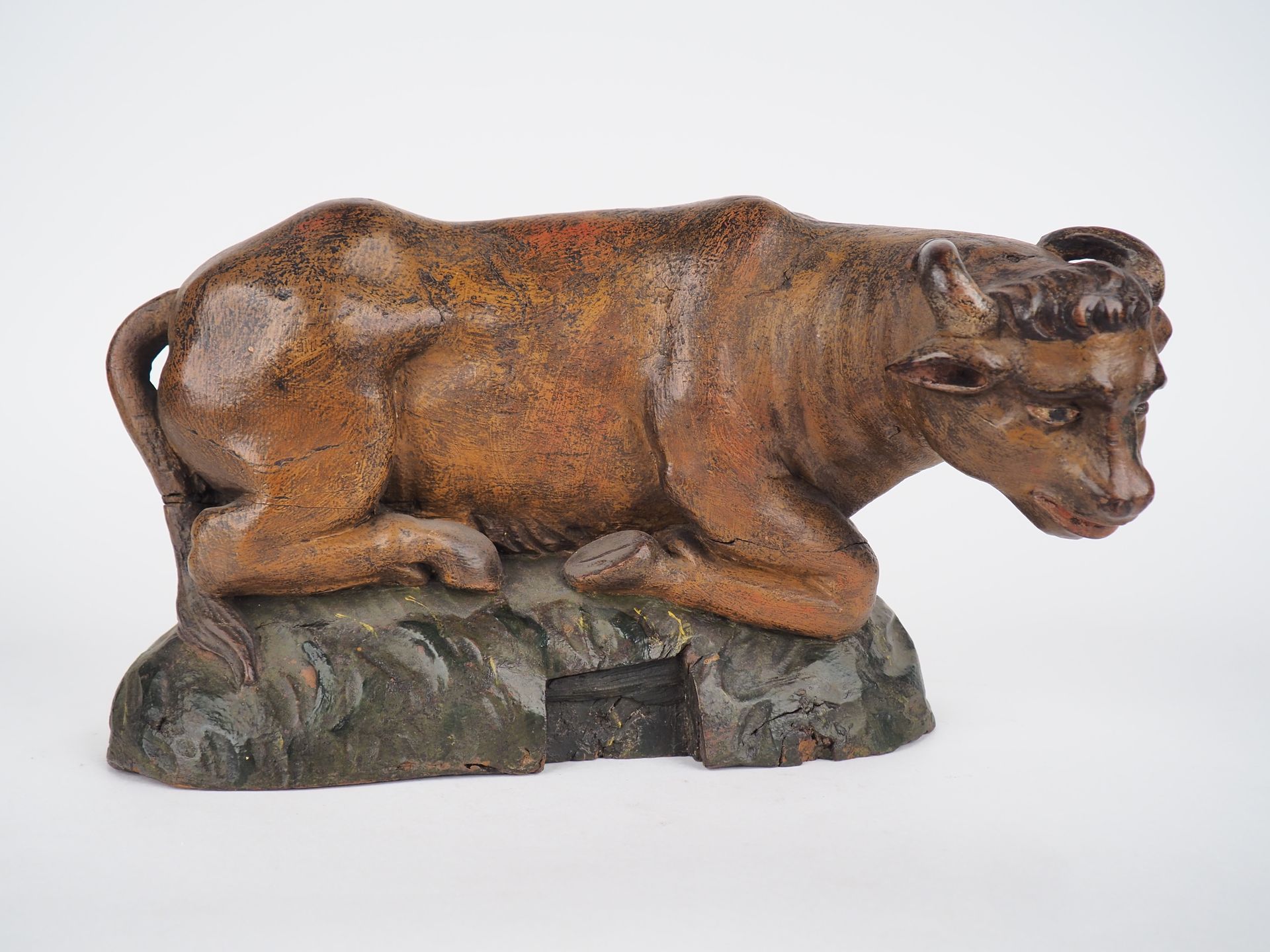 Null 19世纪的多色木雕。

"小床的牛"。

尺寸：21 x 33,5 cm。

(小事故)。