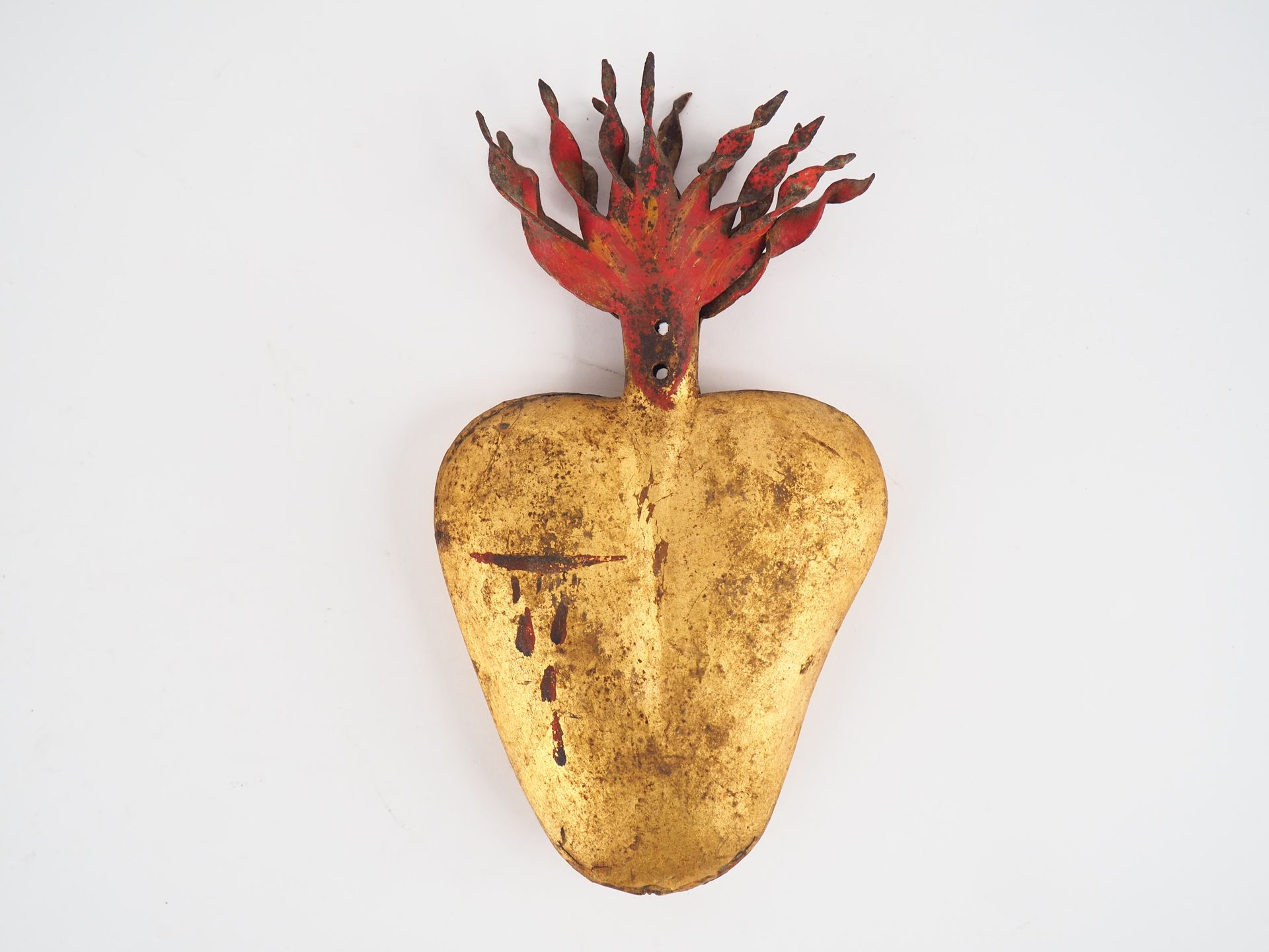 Null Sagrado Corazón del siglo XVIII en chapa lacada y policromada.

Dim. 25 x 1&hellip;