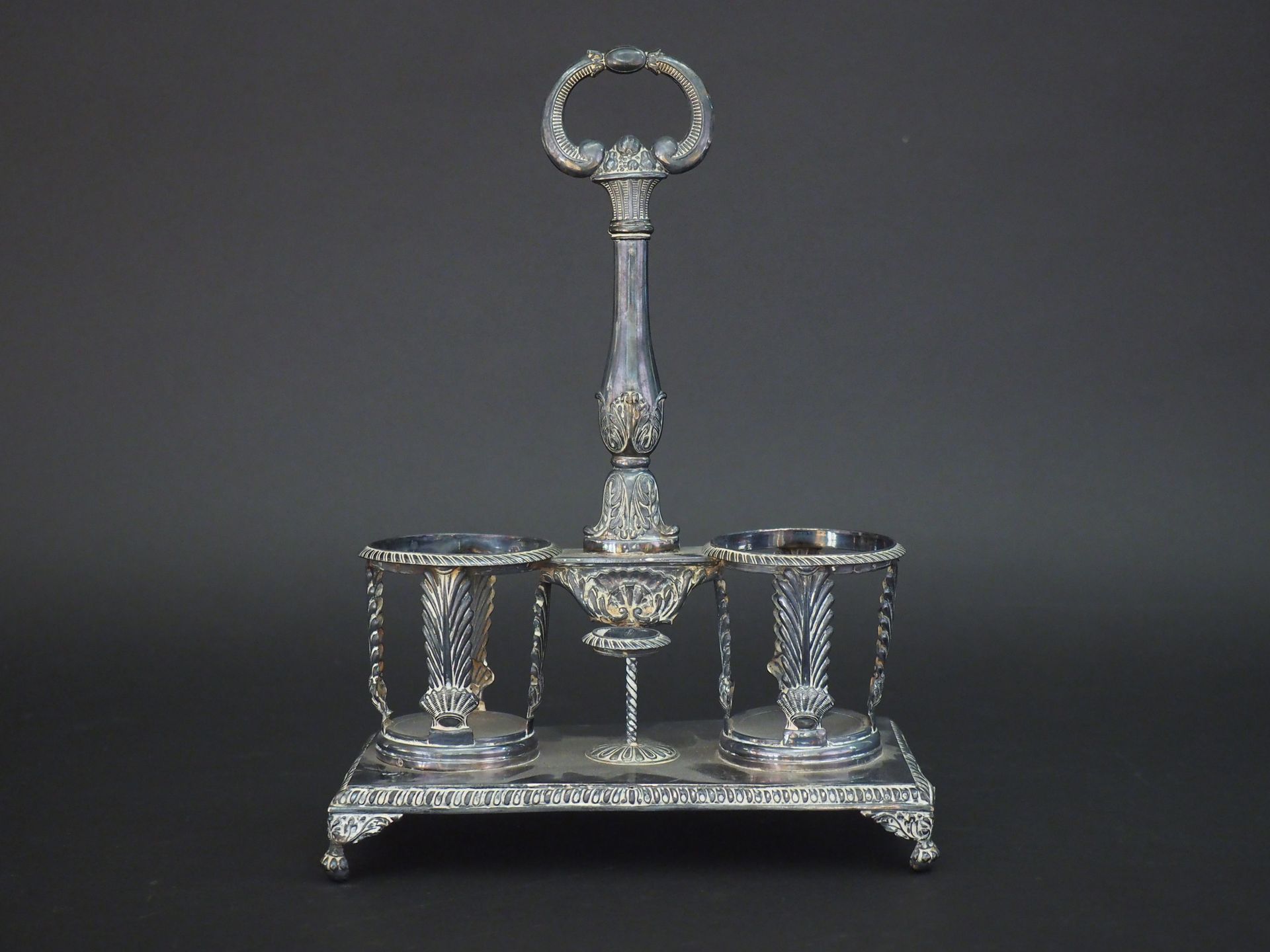 Null Portaolio e portaaceto in argento da restauro, marchio Vieillard, con decor&hellip;