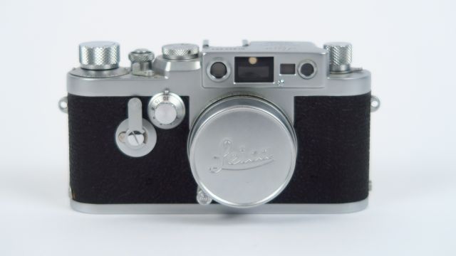 Null Leitz :Leica IIIG -1958- N° 934993 objectif Elmar 2,8/5cm N°1550830 
Cond :&hellip;