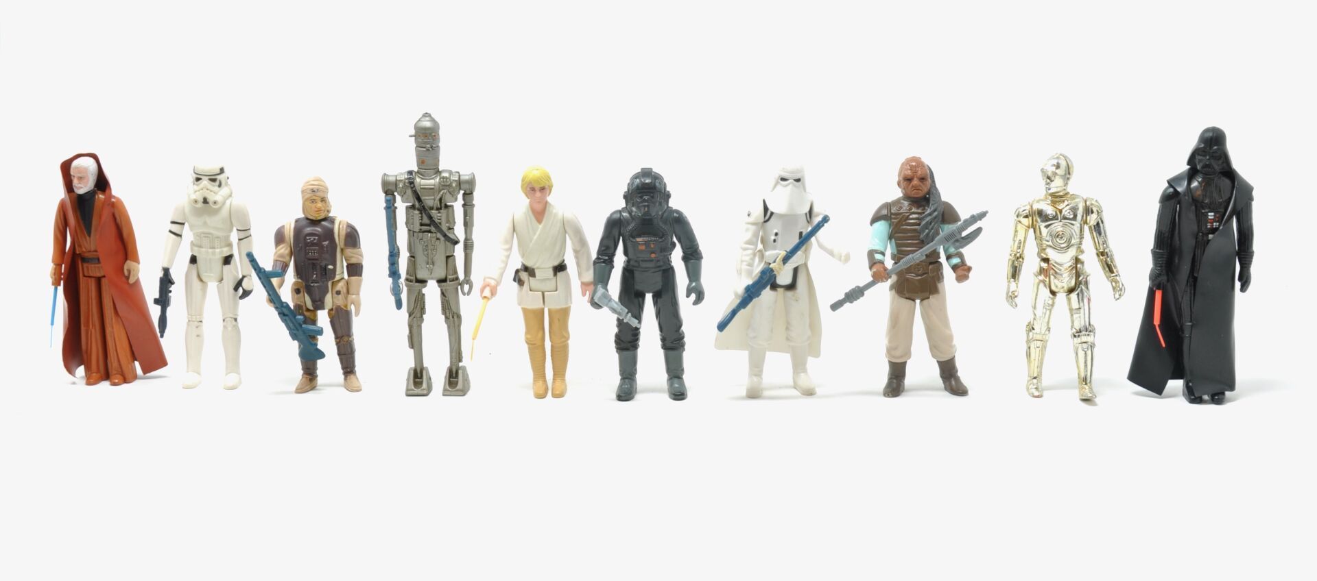 Null STAR WARS

Kenner, Set bestehend aus 10 kompletten Figuren mit Waffen.

Obi&hellip;