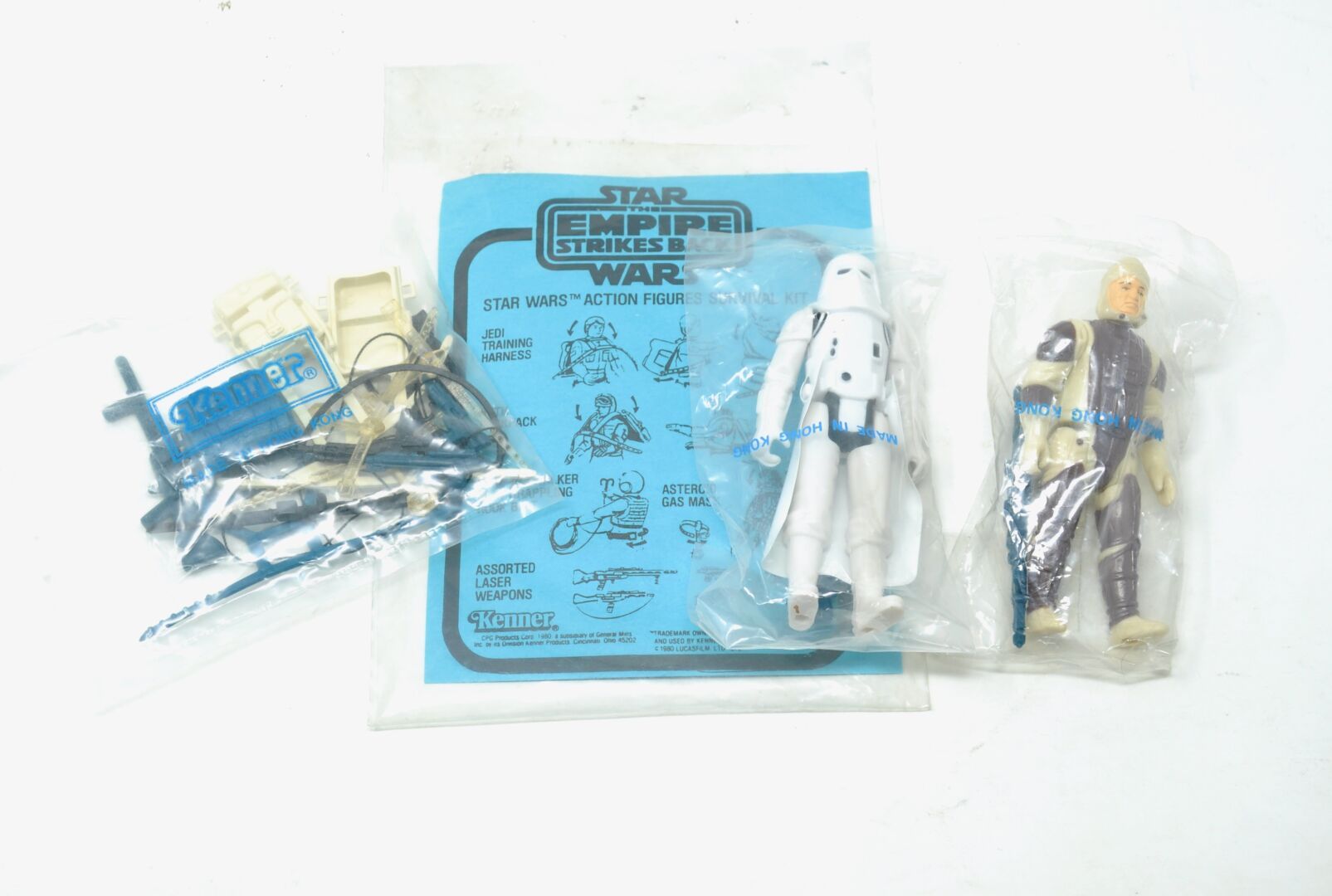 Null STAR WARS

Kenner

Lot including:

-Two figures in a bag marked made in hon&hellip;
