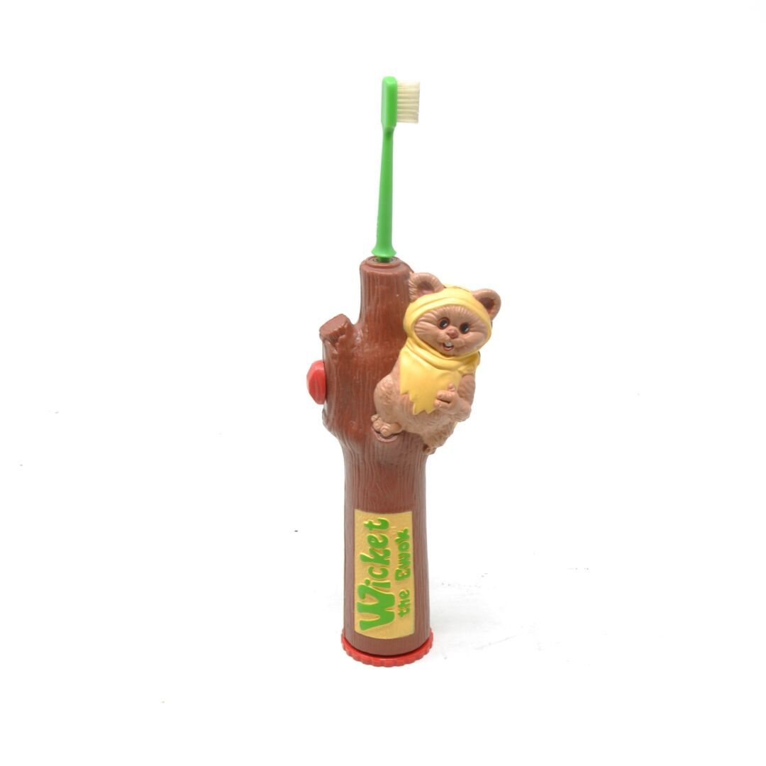 Null STAR WARS

"Wicket the Ewok"

Brosse à dent

ROTJ, Kenner preschool toothbr&hellip;