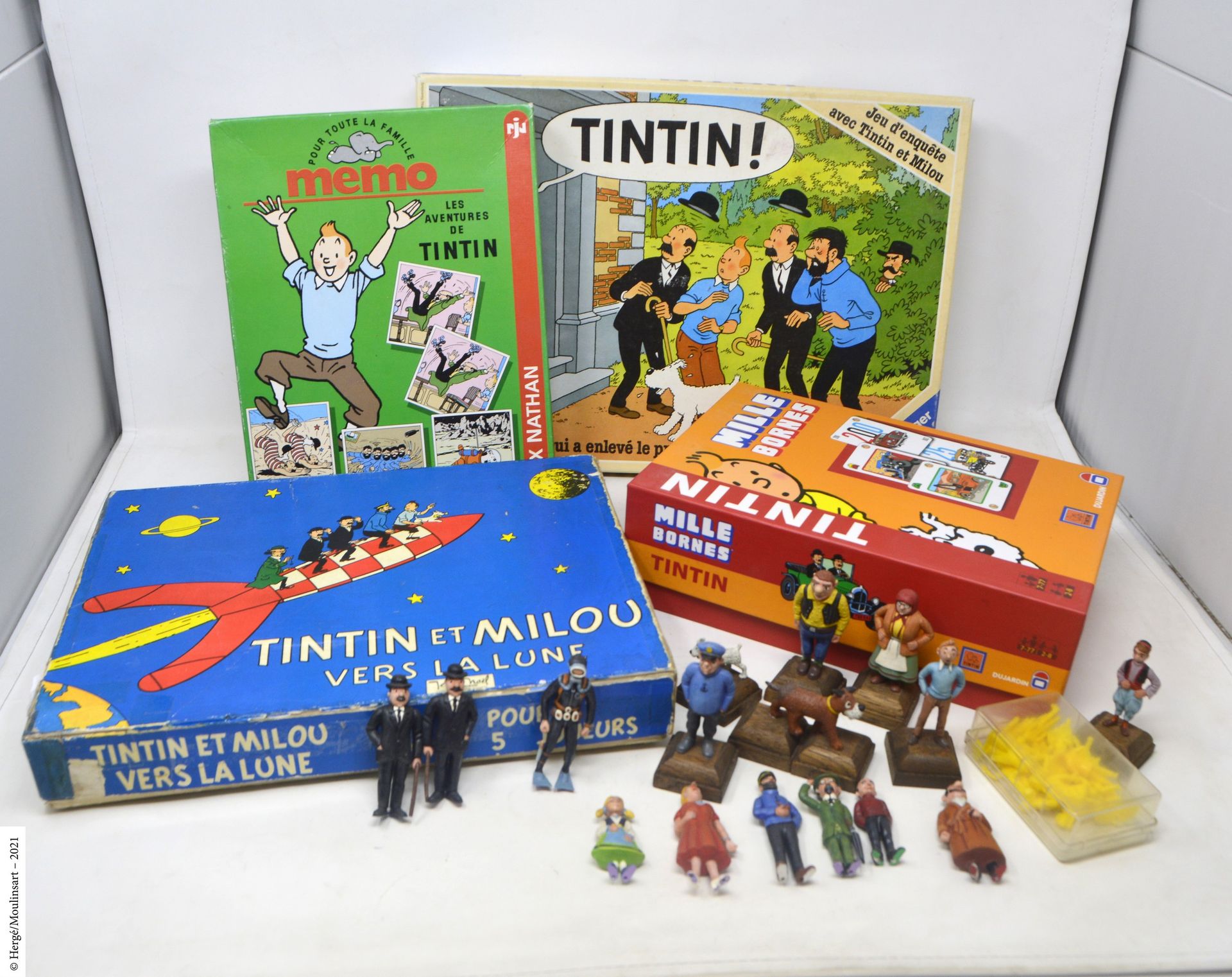Dérivés HERGÉ/TINTIN/JEUX ET FIGURINES

Lot de jeux Tintin comprenant:

- Mémo l&hellip;