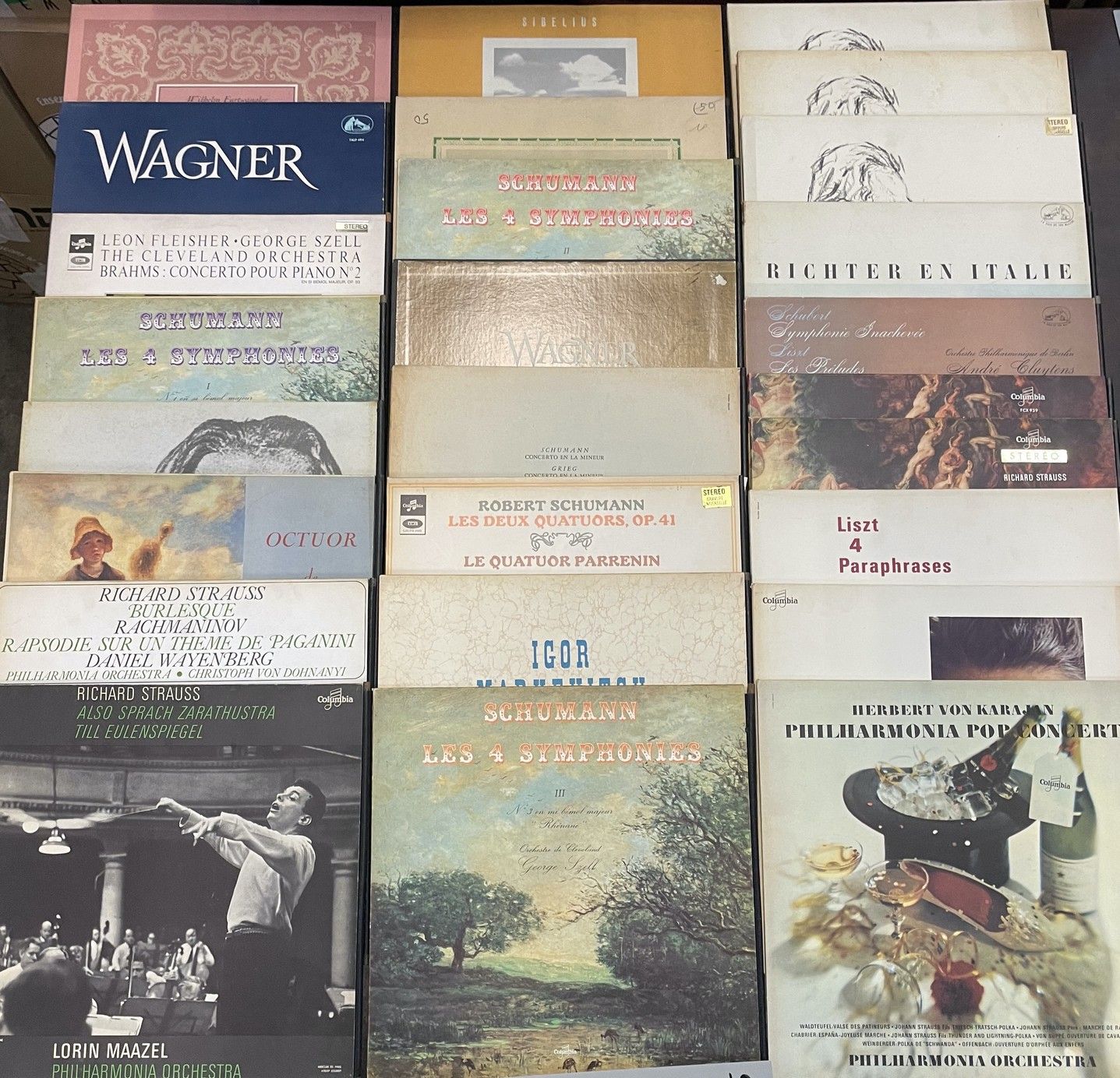 CLASSIQUE Vingt-six disques à baguette - Musique classique, XIX/Xxe siècle

Ref &hellip;