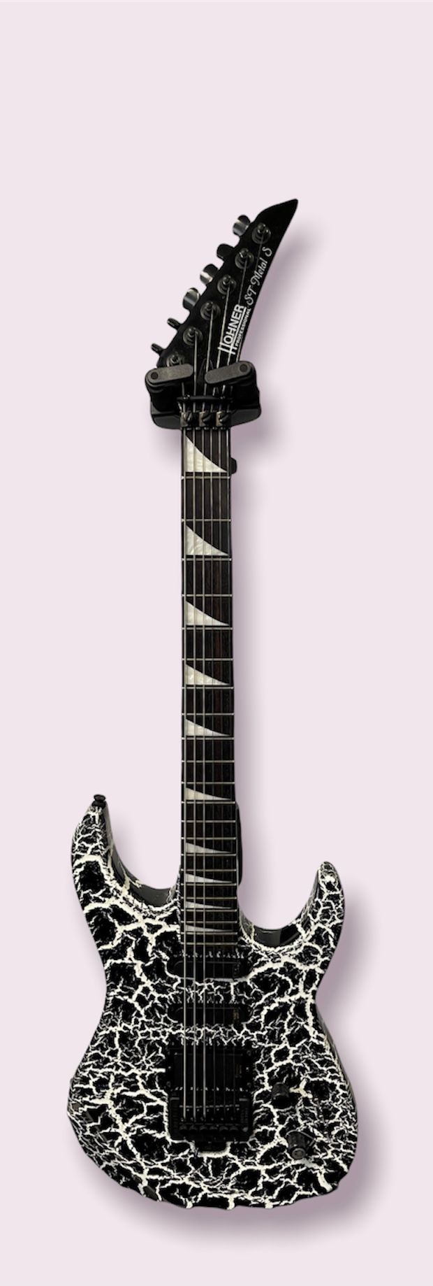 Null ELECTRIC GUITAR, HOHMER ST METAL 5

Black and white animal print, # 8929949&hellip;