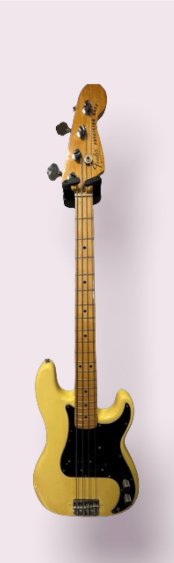 Null 
电贝斯吉他，芬德精密贝斯，1978年




奶油，编号：S889139




(有磨损的痕迹，拾音器和琴桥拾音器侧盖上的六颗螺丝丢失)




&hellip;