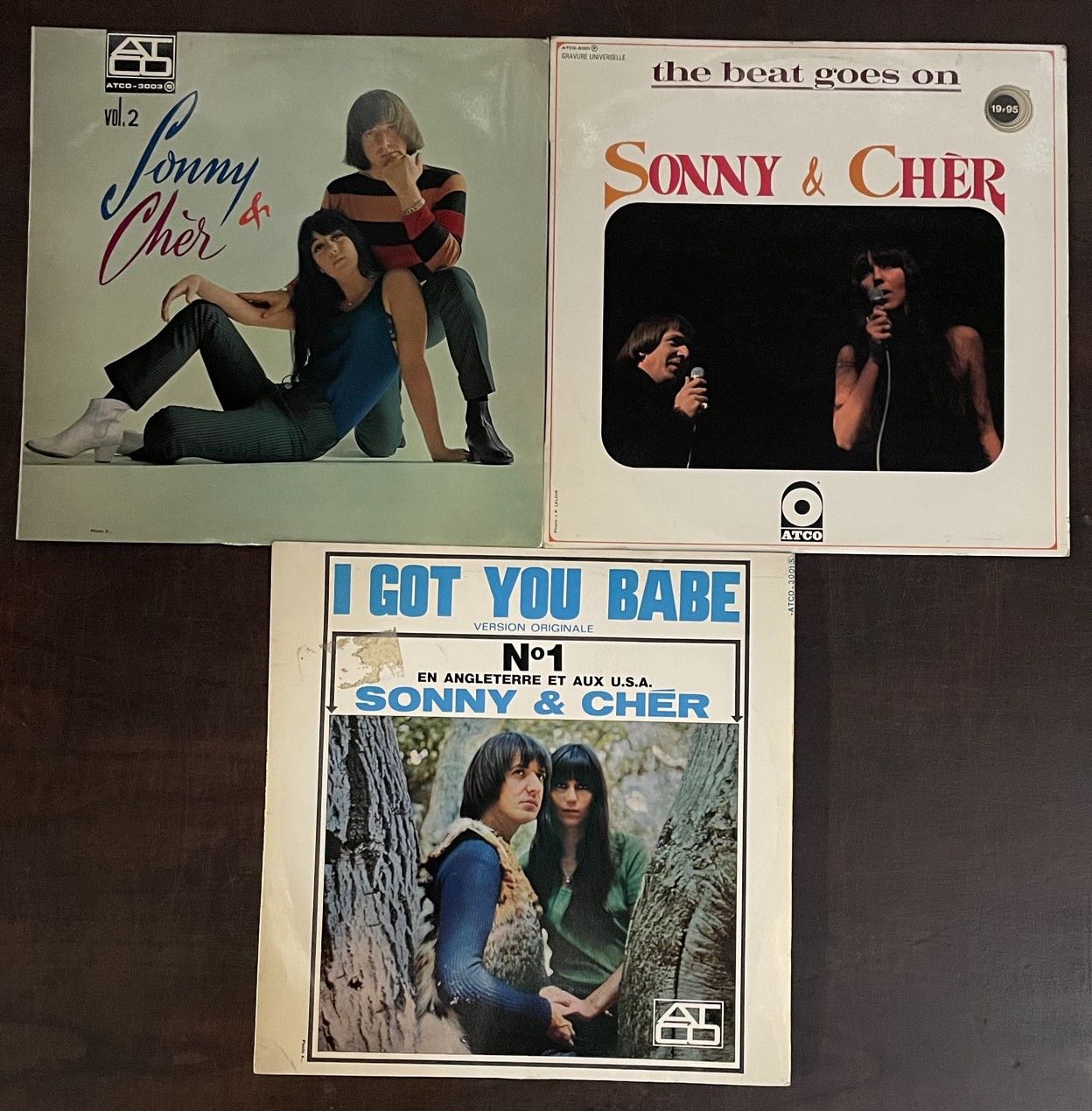 Pop 60/70's Trois disques 33 T - Sonny & Cher

Originaux français

VG+ à EX; VG+&hellip;