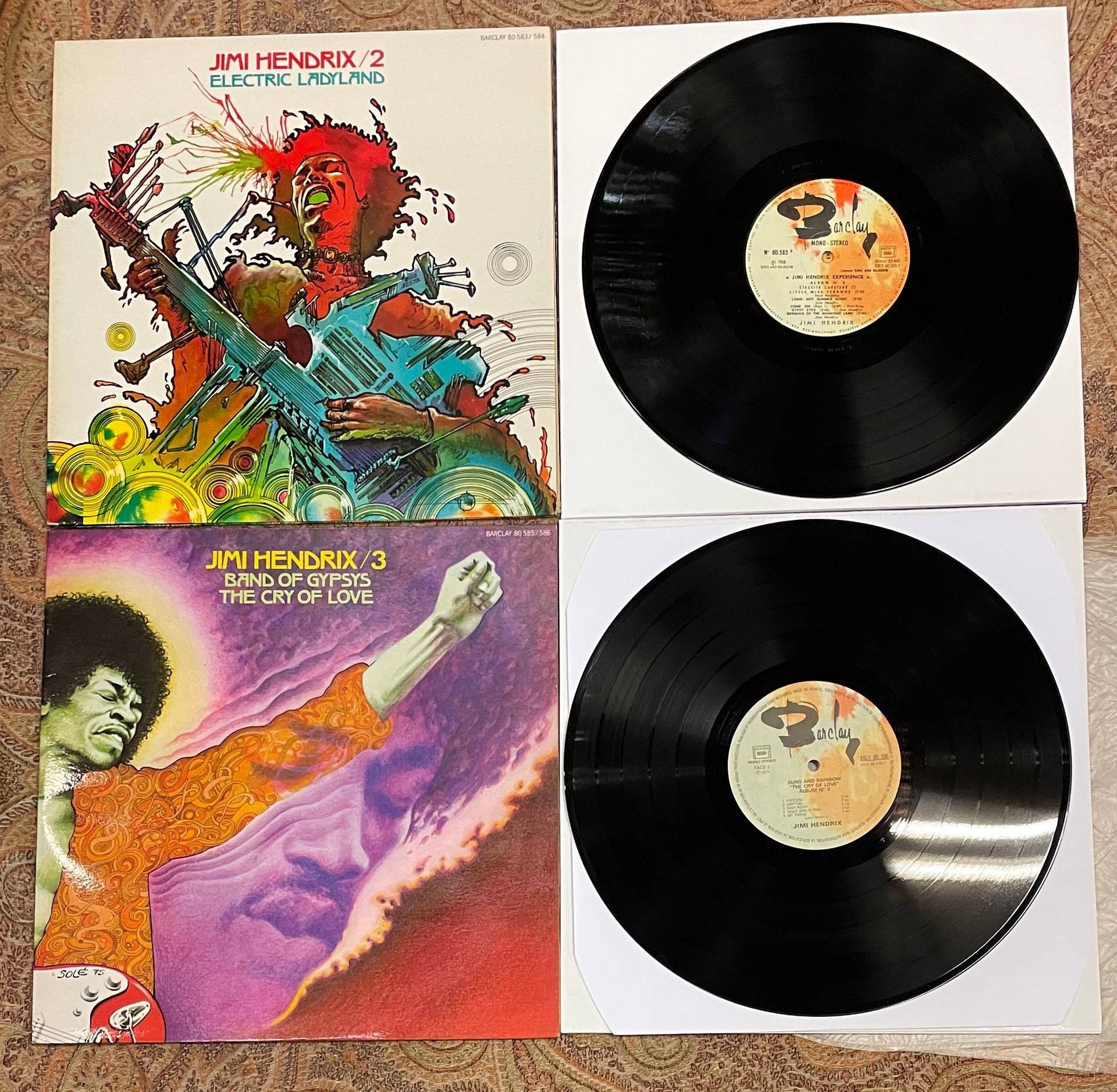 Dos LPs - Jimi Hendrix, portadas ilustradas por Jean Solé y Philippe  Druillet EX a NM; EX a NM