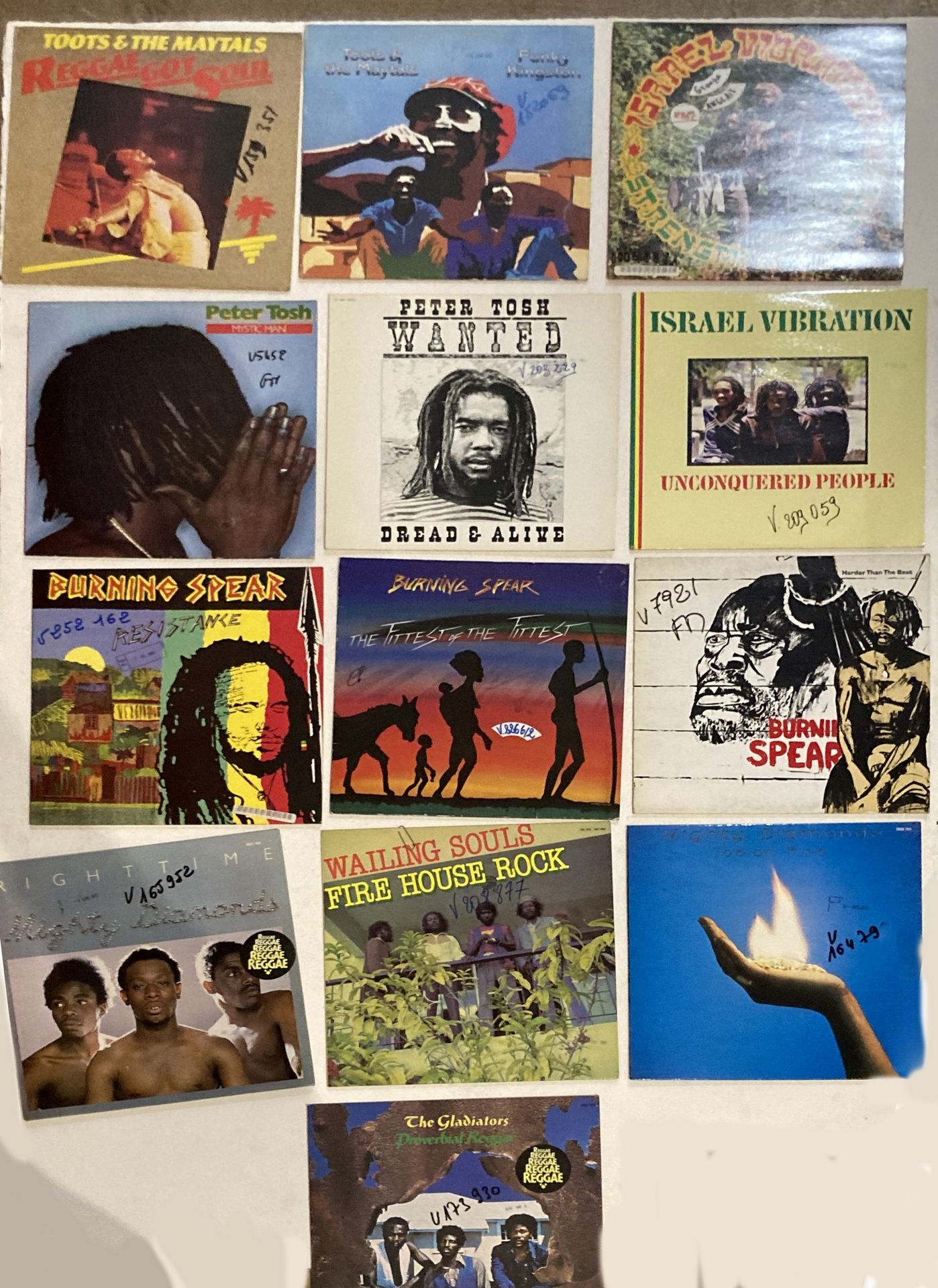 Raggae Treize disques 33T - Reggae (Peter Tosh, Isdrael Vibrations, Burning Spea&hellip;