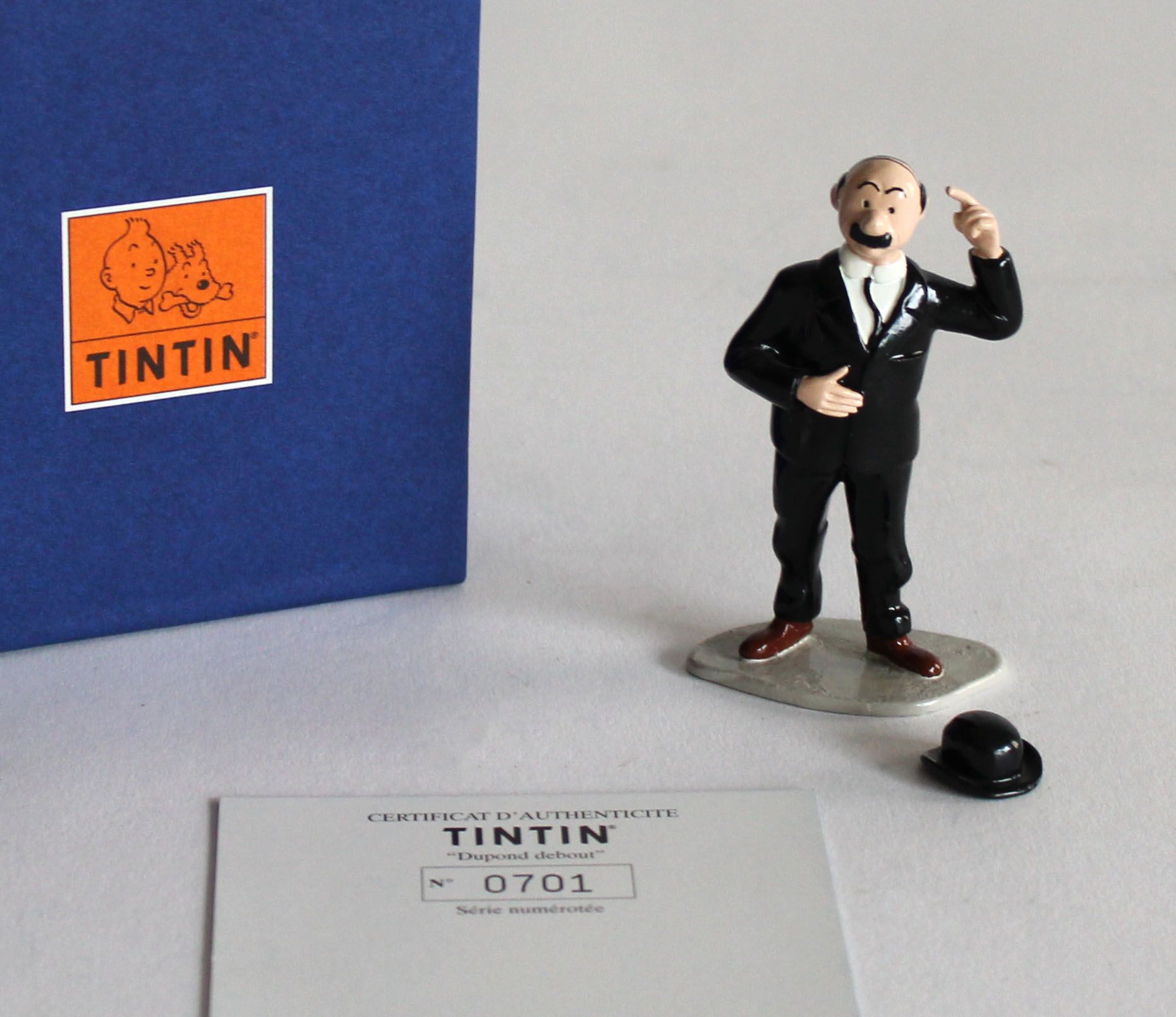 Null Figurine Moulinsart / PIXI - TINTIN - Collection Générique : Dupont debout.&hellip;