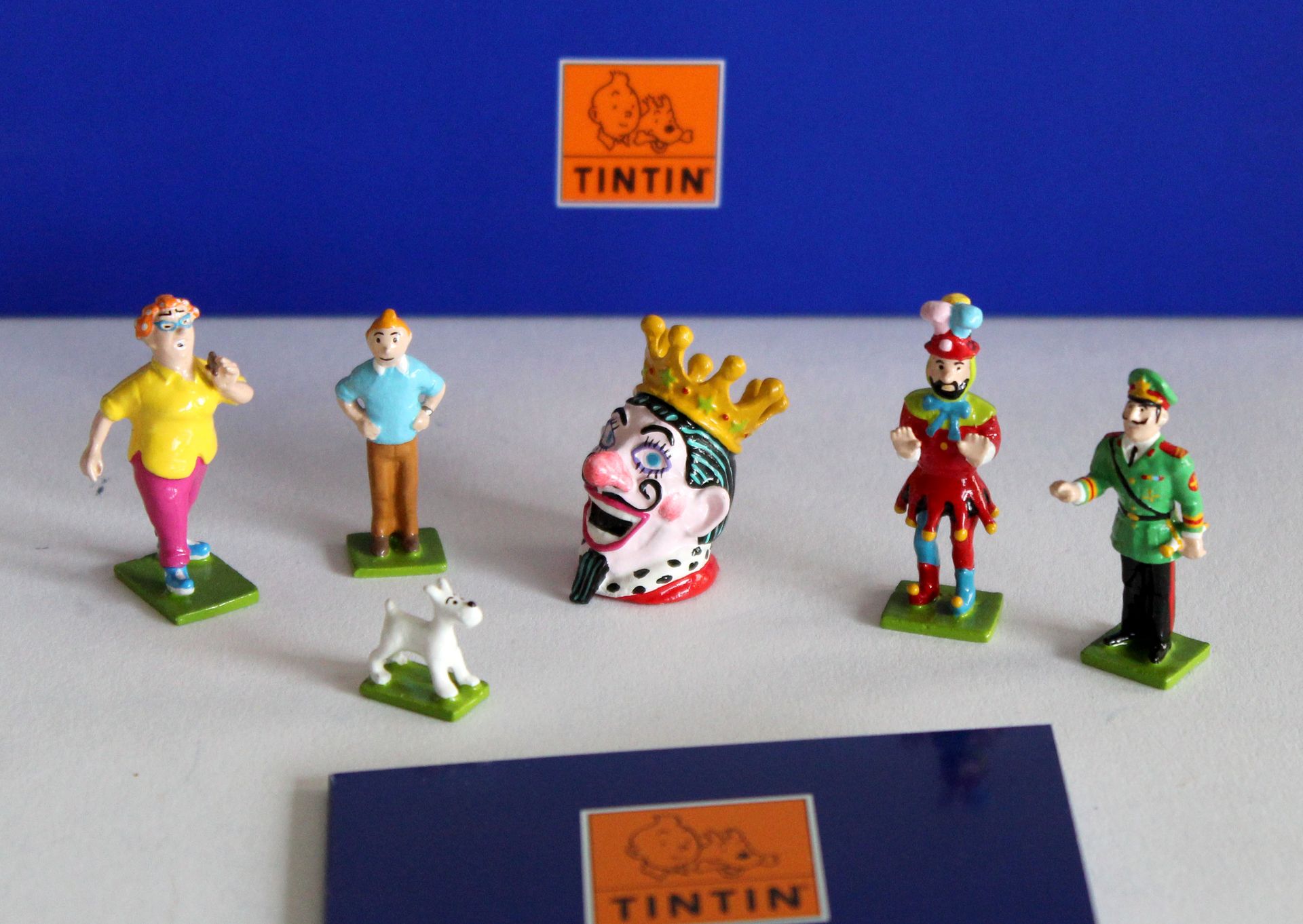 Null Figurines Moulinsart / PIXI - TINTIN - Mini Série : Tintin et les Picaros. &hellip;