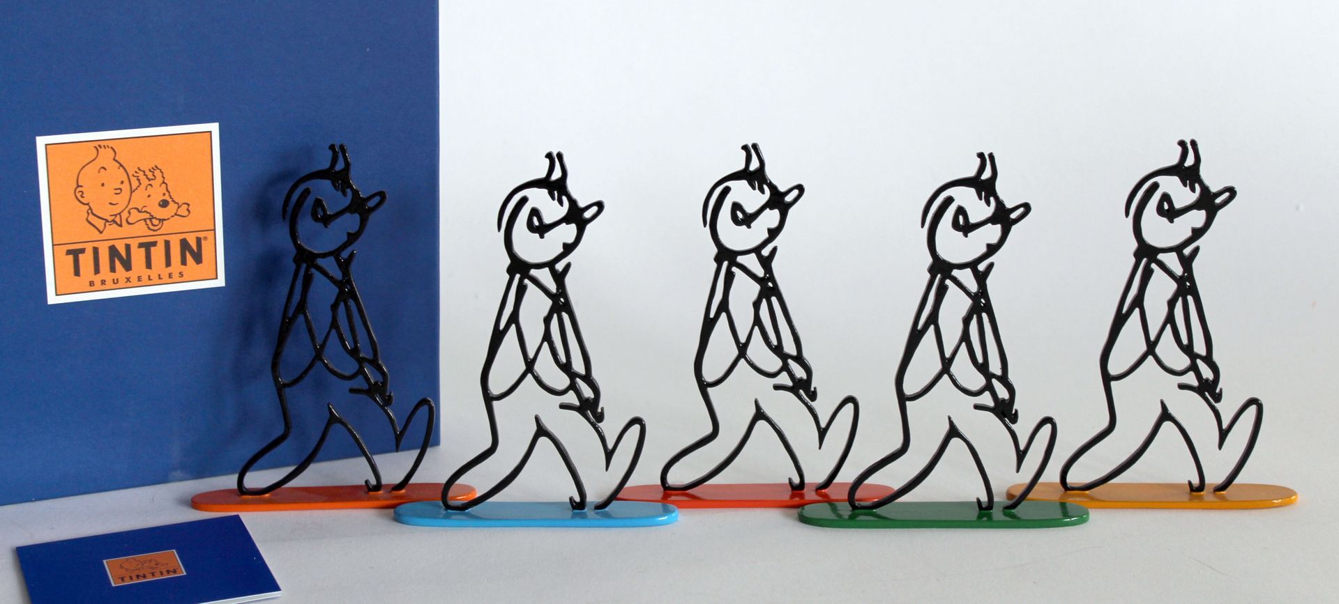 Null TINTIN - PIXI, série : Cinq silhouettes Alph-Art - 14 cm, - Matière : Métal&hellip;