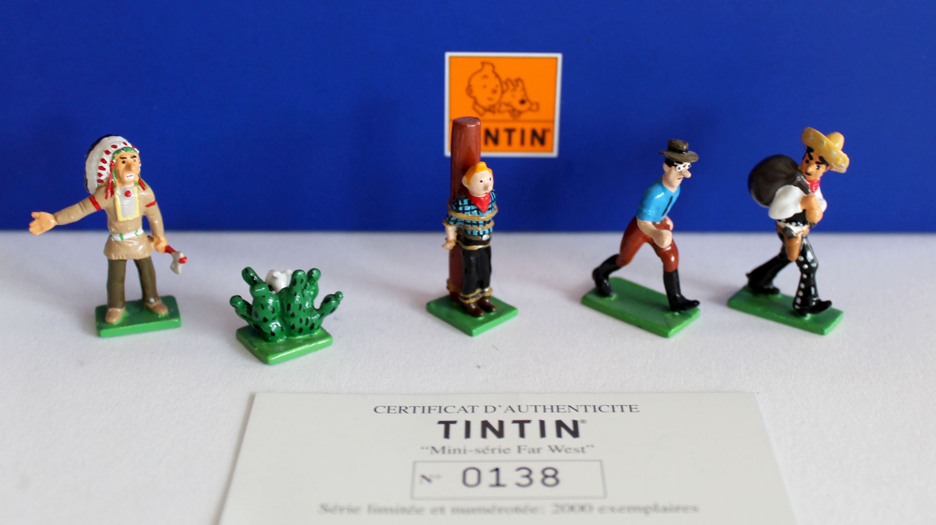 Null Figurines Moulinsart / PIXI - TINTIN - Mini Série : Far-west. Ensemble de 5&hellip;