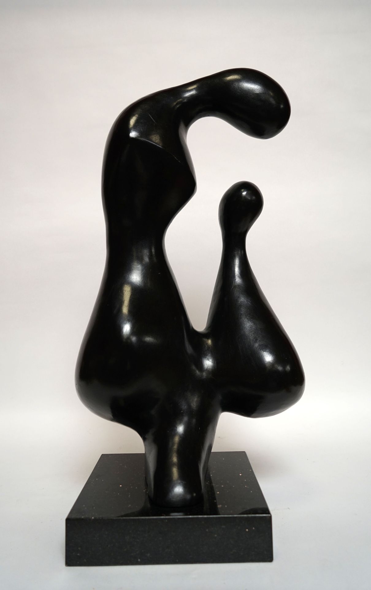 Null Philippe ALVAREZ (XXth-XXIst) Attachment. Proof in bronze with black patina&hellip;
